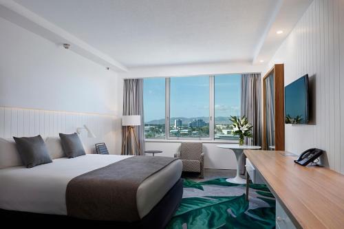 Resort Marina View King Room