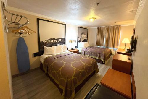 The Onyx Hotel Hollywood in Hollywood