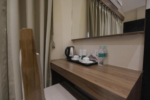 Hotel Vista Suites in Mahabhairab