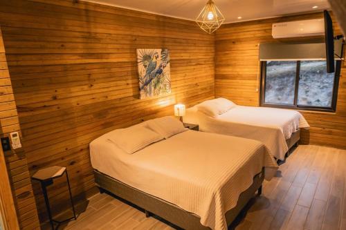 Finca Zuna Family Alpine Cabins with Jacuzzi