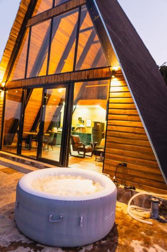 Finca Zuna Family Alpine Cabins with Jacuzzi in Intibuca