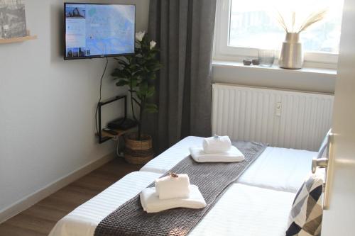 R B Apartment Hamburg Duo - perfekt für Monteure - Küchenzeile - Smart TV - Bad mit Toilette und Dusche auf dem Flur gegenüber des Zimmers zur Alleinnutzung in Hamburg, Deutschland
