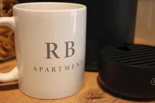 R B Apartment Hamburg Duo - perfekt für Monteure - Küchenzeile - Smart TV - Bad mit Toilette und Dusche auf dem Flur gegenüber des Zimmers zur Alleinnutzung, Hamburk (fotografie 10)