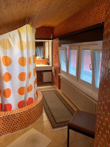 Bai 5860 in Bettingen