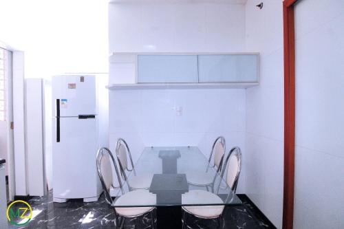 Apartment image 5
