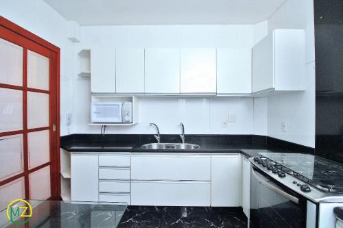 Apartment image 3