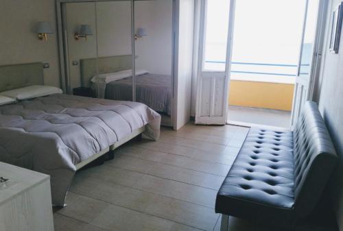 Hotel Calamosca - image 8