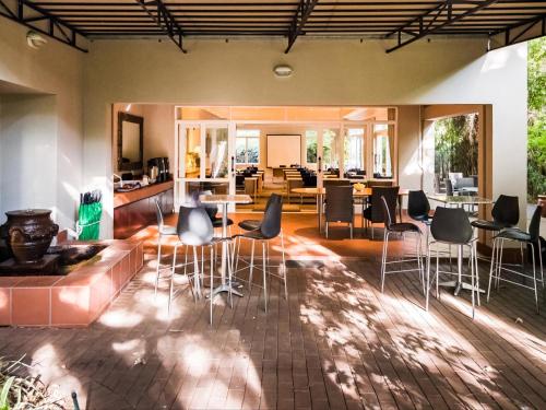 Melrose Place Boutique Hotel - image 4