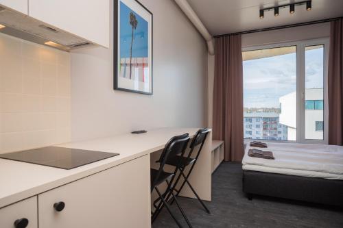 Hugo Apartment Hotel Hugo Apartment Hotel