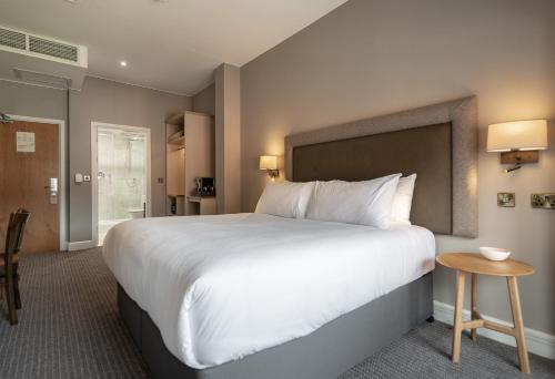 Coachmans Townhouse Hotel - image 2