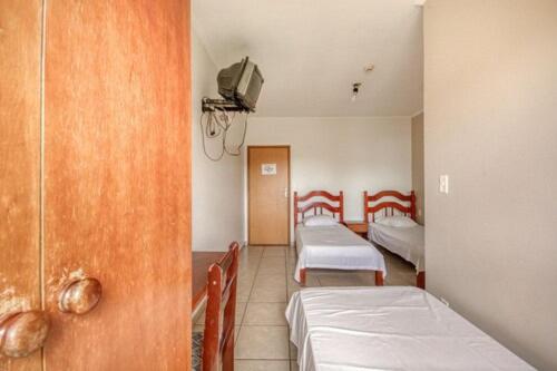 Triple Room image 2