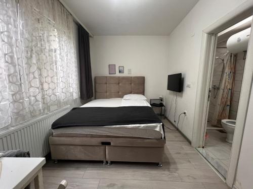 2 twin beds