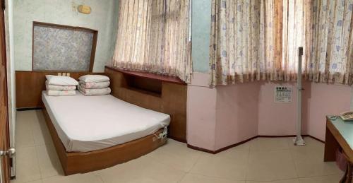 New Swiss Hotel 新瑞士大旅店 in Heping distrikt