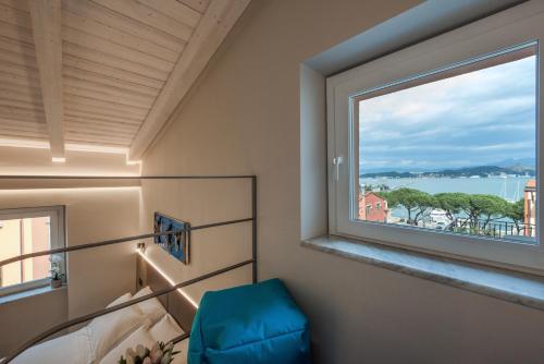 Deluxe Double Room with Sea View