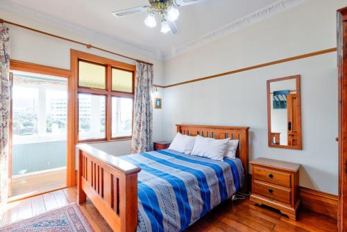 Victorian 3 Bedroom Villa - Walk to City Centre, Waterfront & Te Papa in Oriental Parade