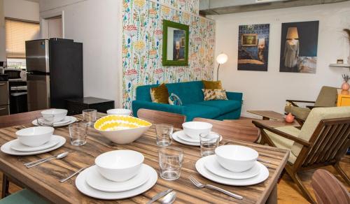 3BR Loft! Mins to Time Square!, New York (photo 8)