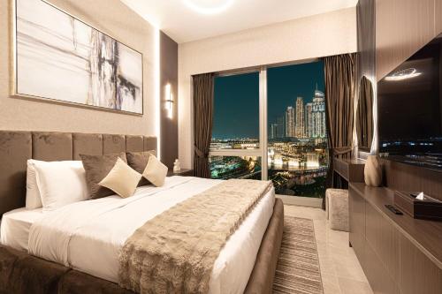 NEW YEARS Luxury Burj Khalifa and Fountain Views, Dubai (photo 2)