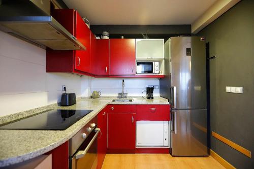 Bright apartment 2 bedrooms and 2 bathrooms, Balcony and views Bright apartment 2 bedrooms and 2 bathrooms, Balcony and views