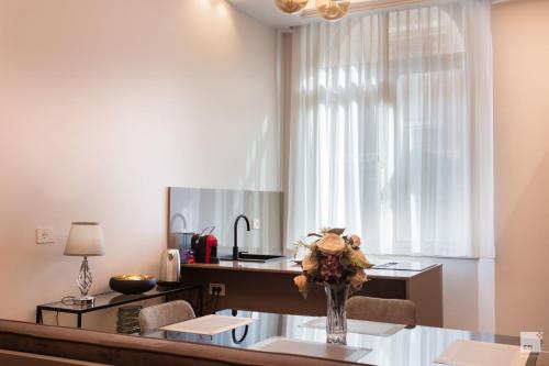 Cavour Suite Apartments - image 2