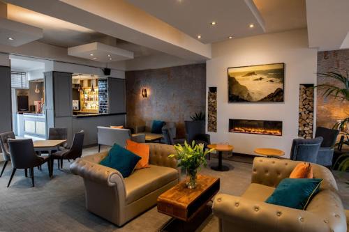 Bar/lounge, Pentire Newquay Cornwall Hotel in Newquay