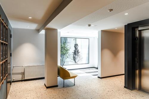 Apartment with Garden View image 4