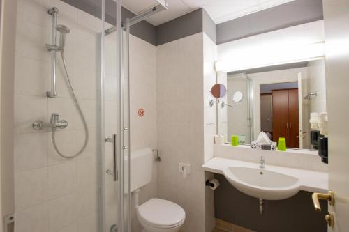 Seehotel Brandenburg an der Havel - image 5