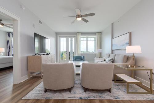صالة مشتركة/ منطقة التلفزيون, منتجع ساندستين جولف آند بيتش (Sandestin Golf and Beach Resort) in دستين