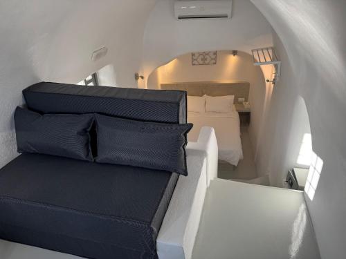 Theodora Suites - image 5