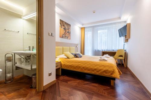 hotel photo