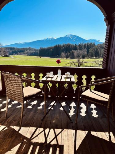 ทัศนียภาพ, Landhotel Gasthof Eichhof Natters in อินเนนชตัดท์