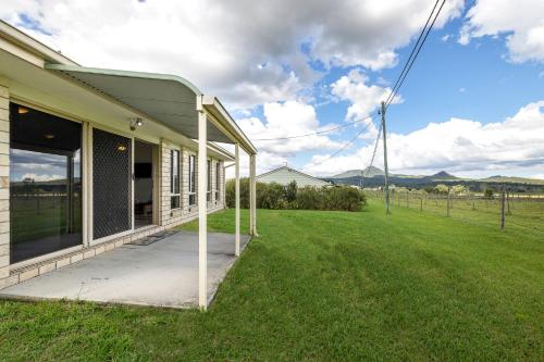Skats, 2 Bedrooms villa Countryside Retreat in Willowbank