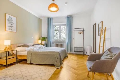 Cruwzo I Spacious 3 BR with WiFi Kitchen Games in Ingolstadt, Deutschland