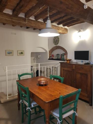 кухня, Casa Marzia in Монтеваркі