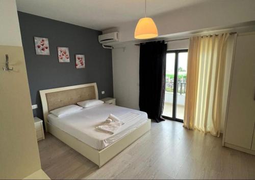 1 queen bed