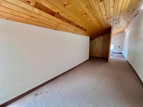 Just House Just House