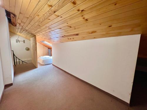 Just House Just House