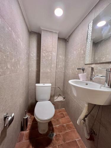 Just House Just House