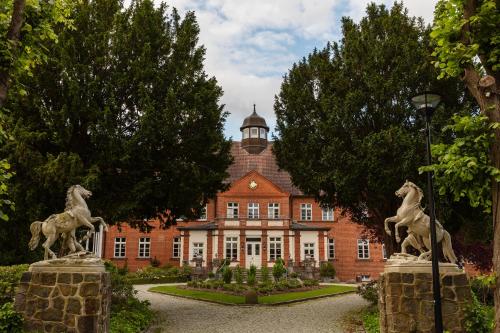 Schloss Basthorst in Crivitz, Deutschland