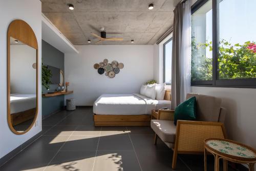 Deluxe Double or Twin Room with City View room in Leaf Beachfront Hotel Da Nang