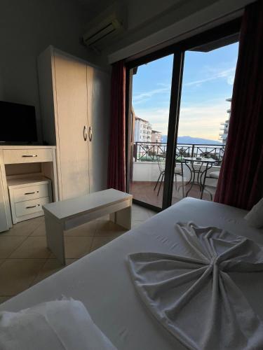 Hotel Olivia - image 7