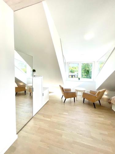 Two-Bedroom Apartment with City View image 10