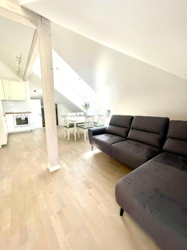 Two-Bedroom Apartment with City View image 3