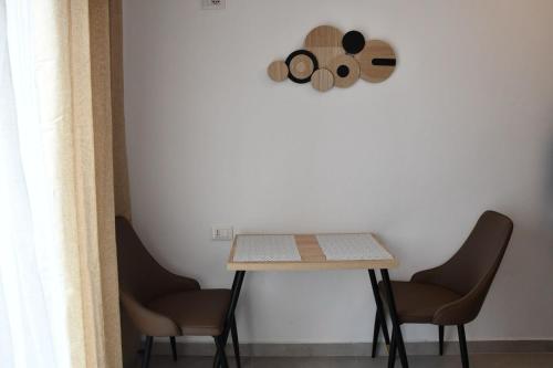 One-Bedroom Apartment image 10