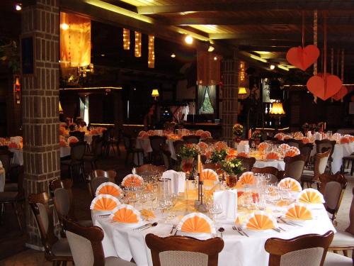 宴會廳, Gasthof Tepferdt in 雷斯