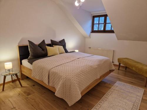 Ferienwohnung im Schlosshof in Мондзеє