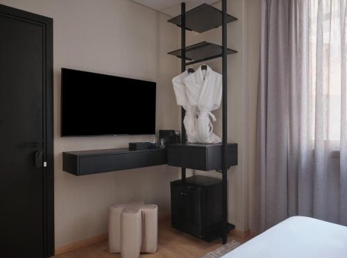Nur Outline Aparthotel - Accommodation - Athens