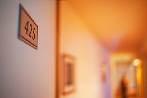 Hotel Creina - Tap to explore photos