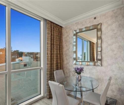 The Jest's Retreat at MGM Signature Tower 3 5 MIN WALK FROM F1 GRANDSTAND, Las Vegas (foto 6)