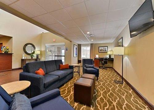 Days Inn & Suites by Wyndham Manheim Lebanon in Elstonville (PA)
