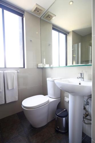 Azumi Boutique Hotel, Манила (фото 9)